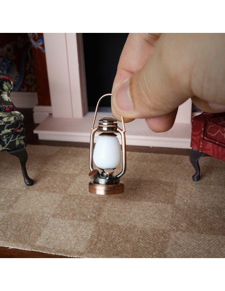 Waldosia 1:12 Scale Dollhouse Miniature Battery LED Oil Lantern Lamp